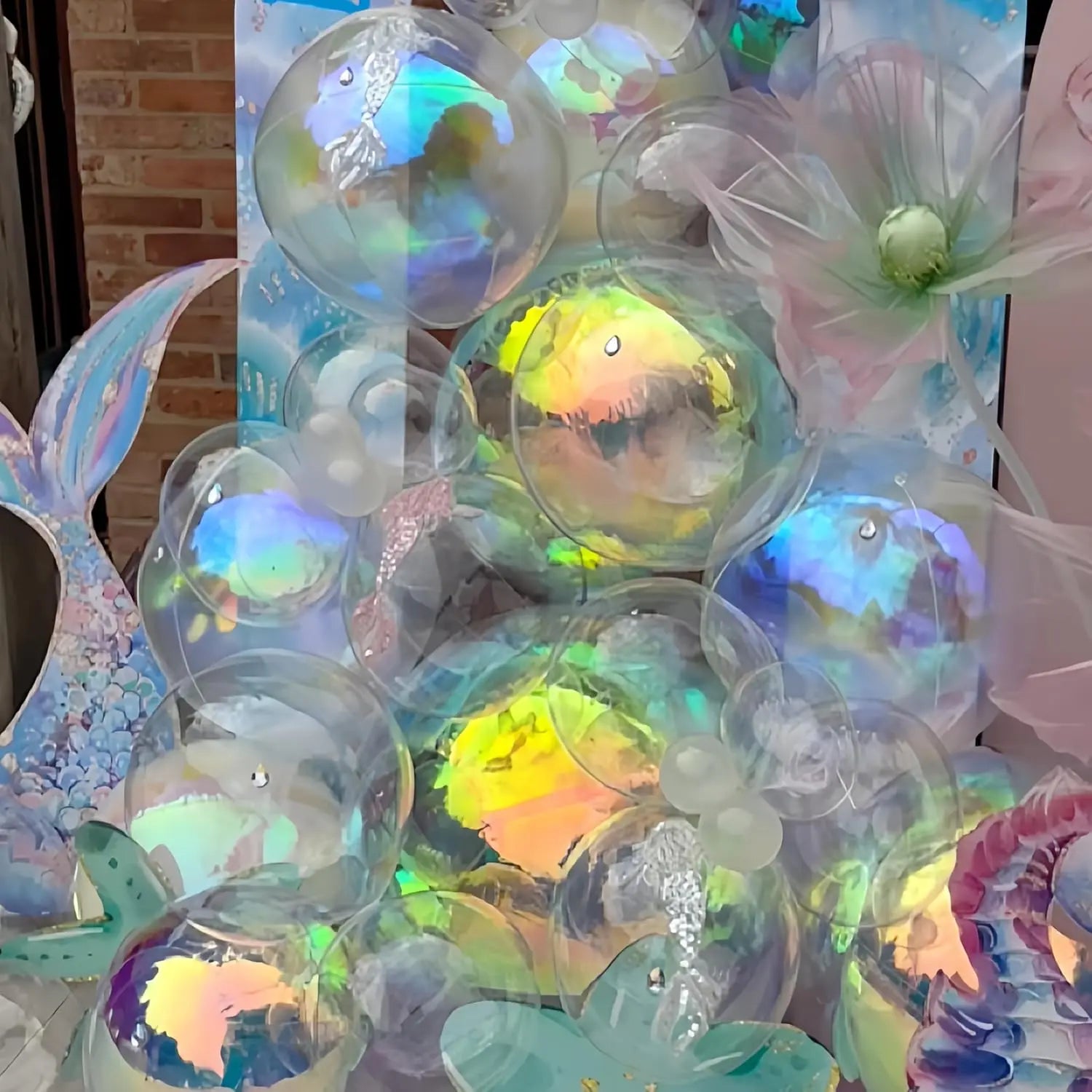 Iridescent 4D Round Foil Balloons – 12-Pack Holographic Party Balloons
