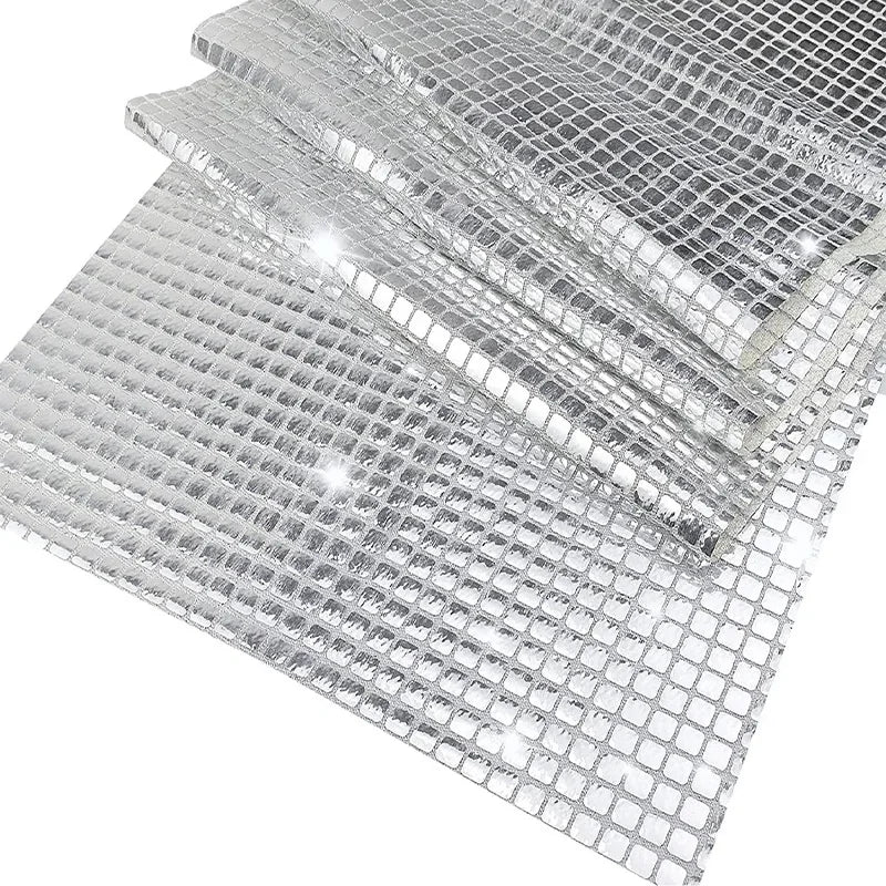 Glitter Sequin Table Runner – Metallic Foil Mirror Finish for Weddings, Birthdays & Party Table Decor (33x180cm or 33x275cm)