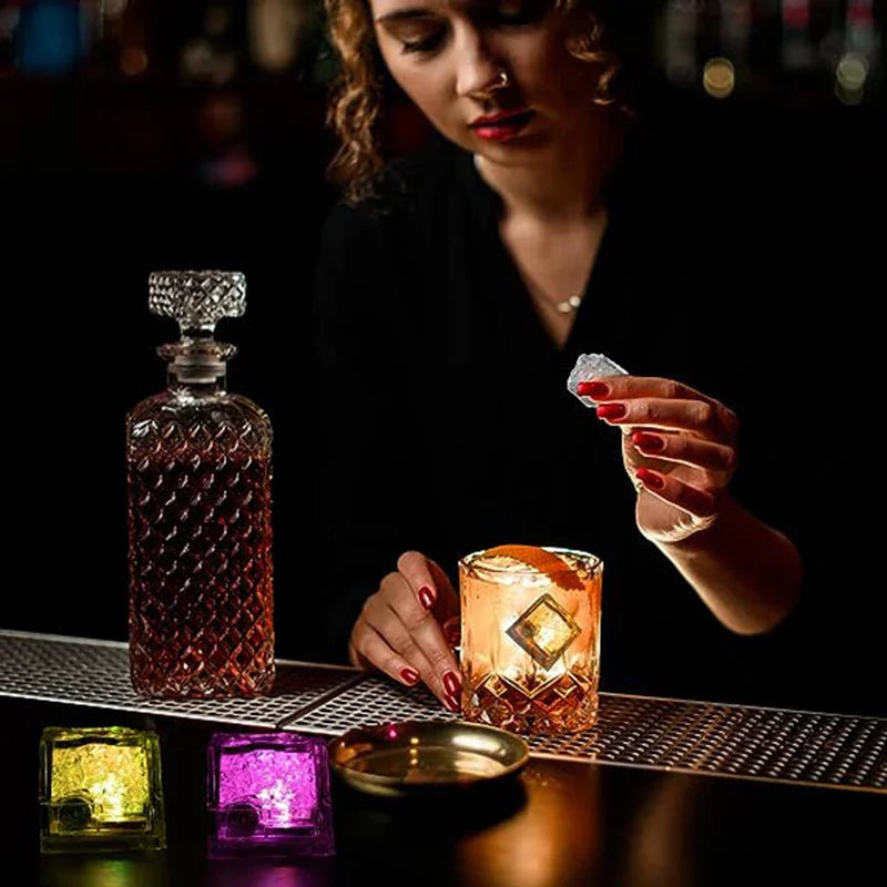 LED Flashing Ice Cubes – Waterproof Glow-in-the-Dark Drink Lights for Parties & Weddings (5 & 10 Pack)