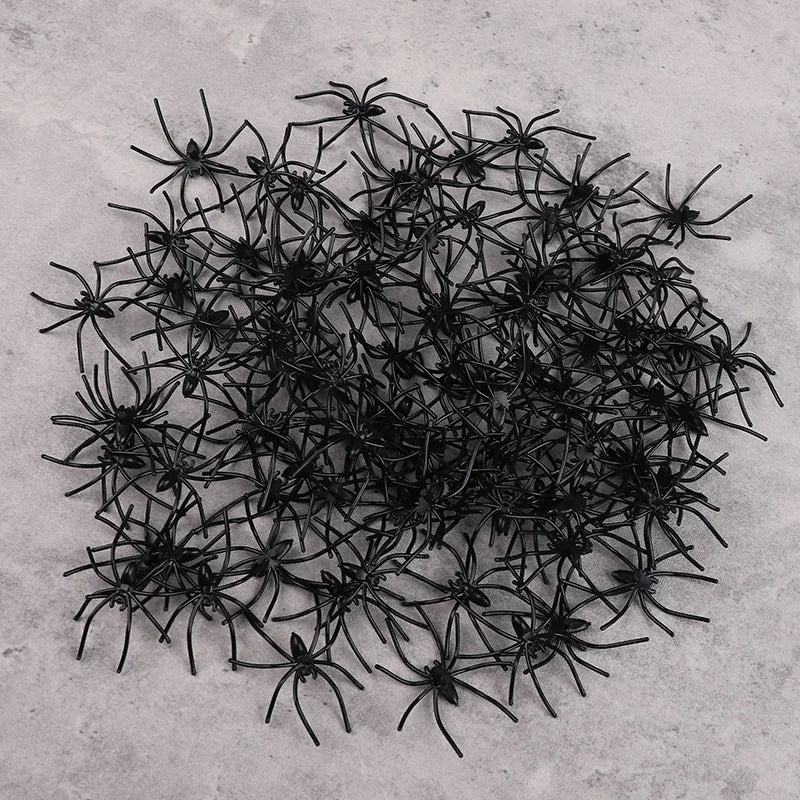 Halloween Fake Spiders – 50 or 100 Pcs Glow-in-the-Dark & Black Plastic Spider Props